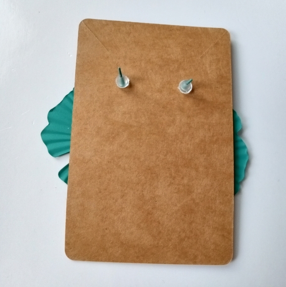 Fashion Jewelry Blueish Green Dangle Earrings - Picture 4 of 4